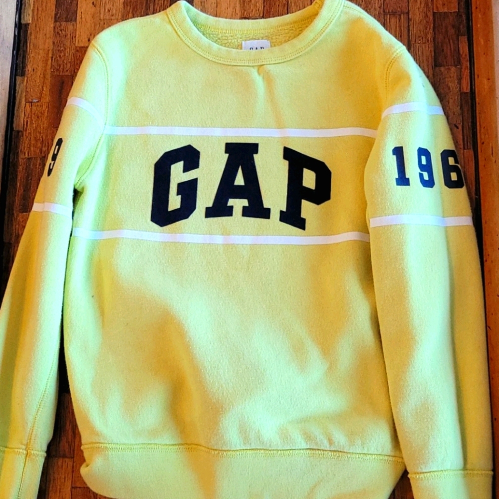 Gap Sweatshirt